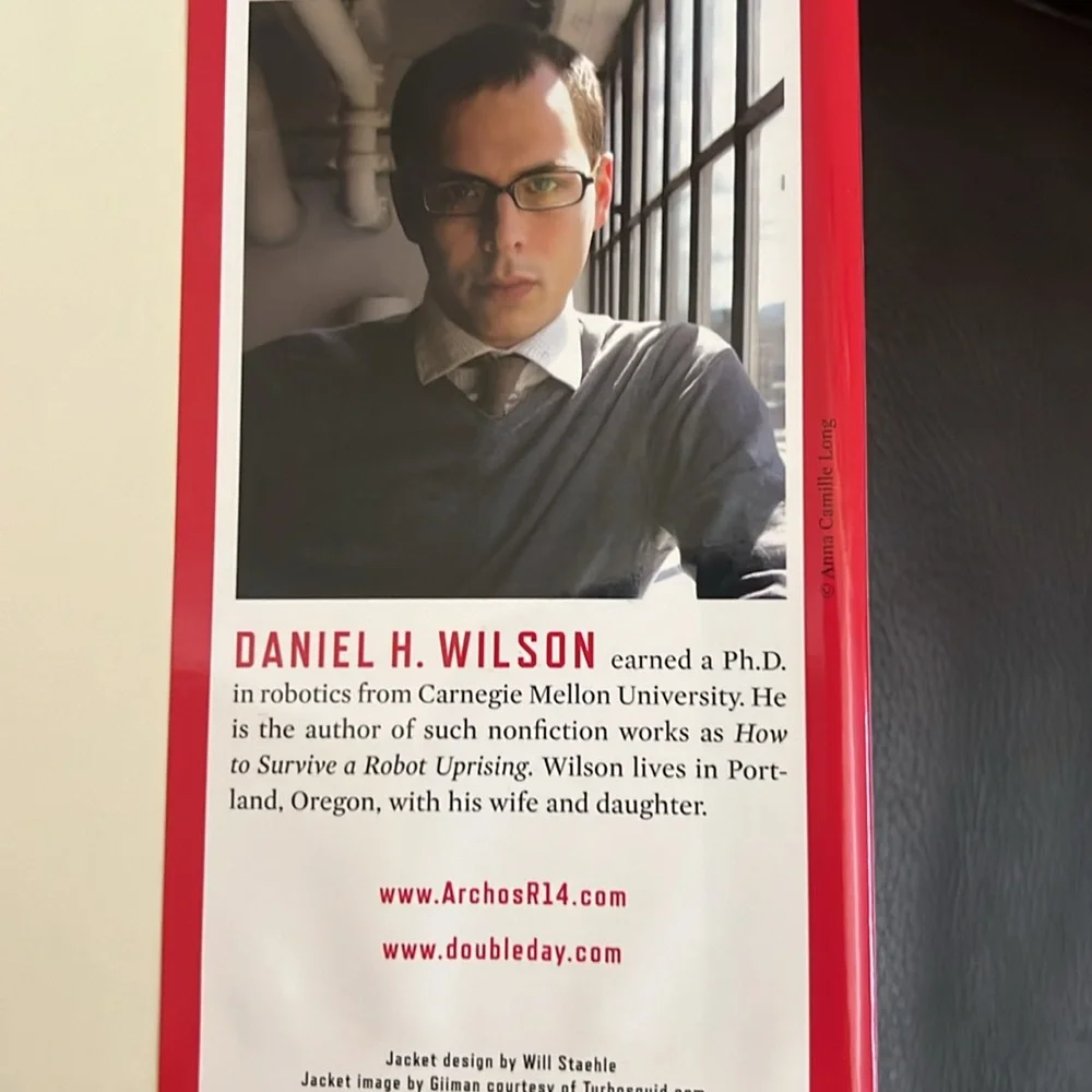 “Robopocalypse” Hardcover Action Thriller Novel by Daniel H. Wilson